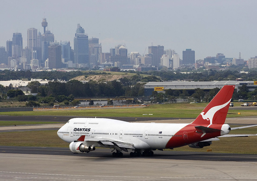 travel australia sos number sydney airport